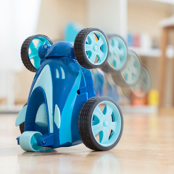 Coche de Acrobacias Recargable con Radiocontrol Loopsy InnovaGoods